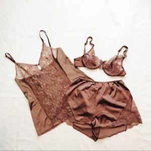 Vintage Vanity Fair Lingerie Set